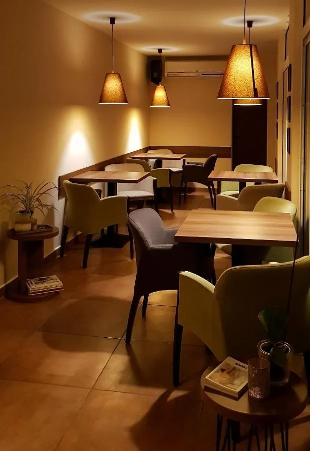 Хотел Микадо Hotell